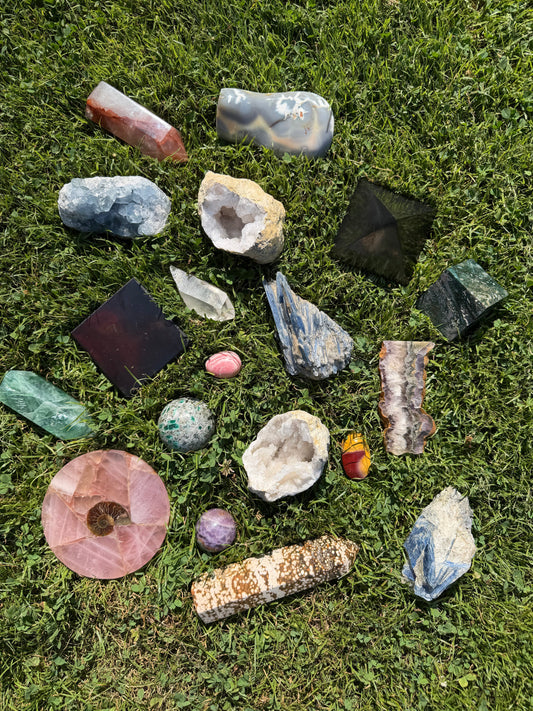 A Beginner's Guide to Crystals: Shapes, Formations, Colors & Cleansing