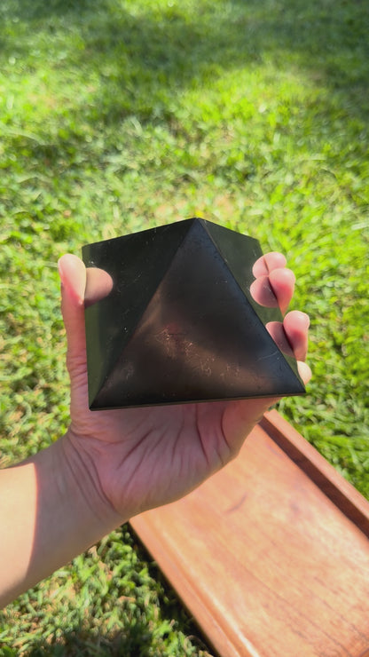 Shungite Polished Pyramid "Bella"